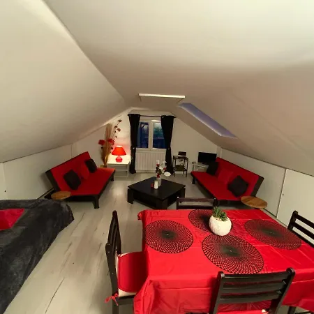 בית הארחה La Maison Des Chats *