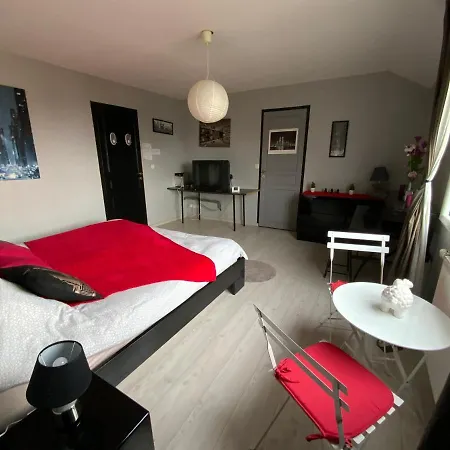 בית הארחה La Maison Des Chats