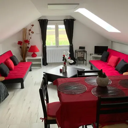 La Maison Des Chats בית הארחה *